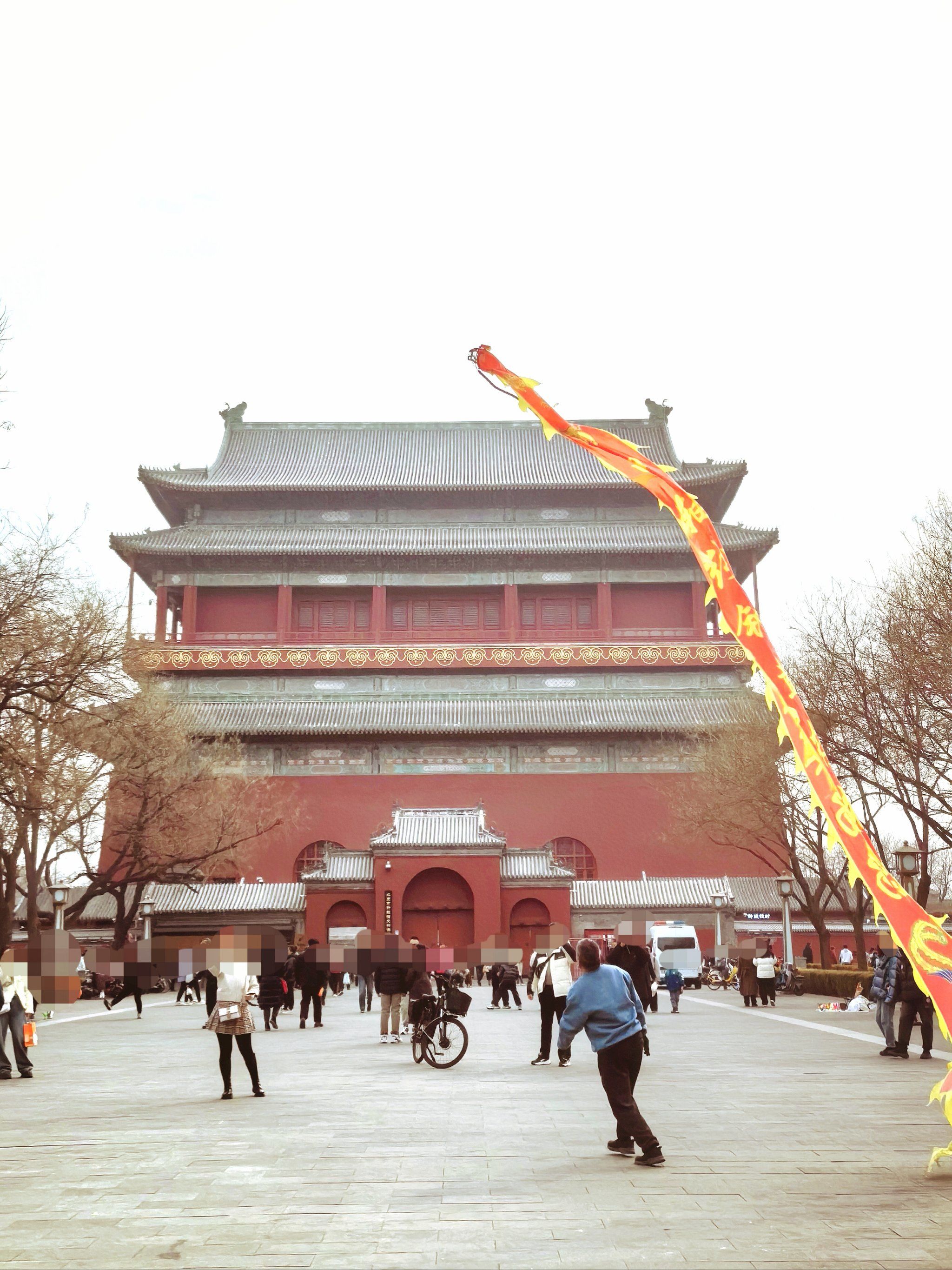 ?名字 钟鼓楼广场?\\n?位置 北京市东城区安定门内赵府街