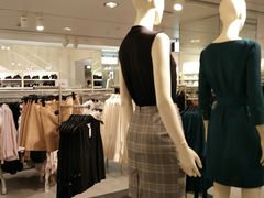 -H&M(天一广场店)