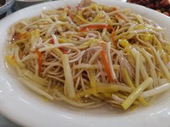 -老人和饭店(淮海中路店)