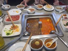 -海底捞火锅(杭州滨江九宜城店)
