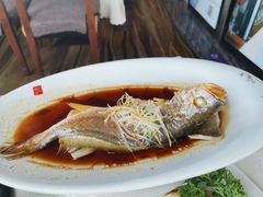 -临沂广播电视塔旋转餐厅
