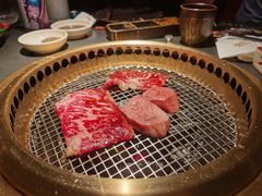-铭牛烧肉·和牛海鲜自助(高新月牙湖店)