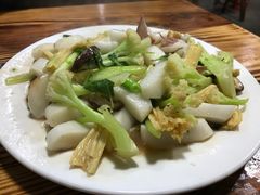 -老伯蟹脚店(朝阳路店)
