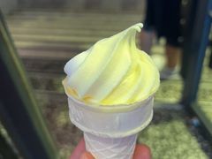 -山河屯铁锅炖·非遗东北菜(南山店)