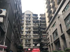 -八一好吃街·高品美食广场