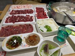 -浪里寻·臻牛养生牛肉火锅(方圆荟店)