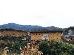 -初溪土楼群