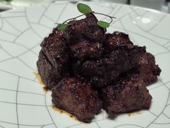 沪市牛肉粒-屋里厢上海菜馆