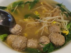 嫩滑圆子汤-铜锣湾·有麝自然香(重庆新天地店)