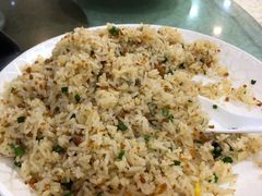 海胆炒饭-鹏城人家海鲜酒家·23年老字号(较场尾店)