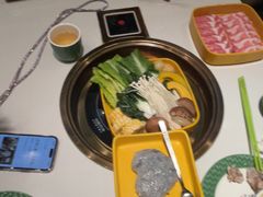 -润园四季椰子鸡火锅(卓越INTOWN店)