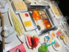 -海底捞火锅鲜切牛肉主题店(长寿路店)