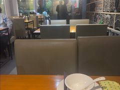 -莲餐厅·湖北菜·潜江小龙虾店(愚园路店)