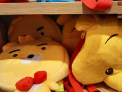 -名创优品(江南新地店)