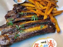 -LESCEDARS Brasserie Bistro香柏树