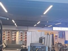 -超鹿运动(达信大厦店)