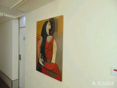 -莫泰酒店(上海虹桥北新泾地铁站天山路店)