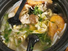 -丽虹云南过桥米线(兴工街店)