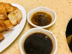 -芳村榕树头叹佬鸡煲(体育西店)