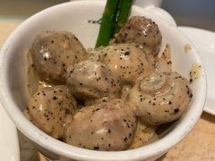 意大利黑松露蘑菇牛肉堡-Lets burger非常汉堡·环球风味(蓝色港湾店)