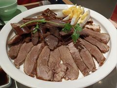 招牌卤狮头鹅七拼-潮界(虹桥新天地店)