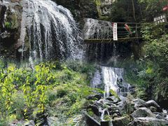 -藏龙百瀑风景区