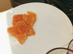 -月色西餐厅·海鲜刺身·烧烤(科学城保利郡雅酒店)