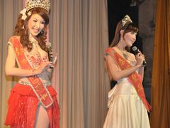 -金东尼人妖秀