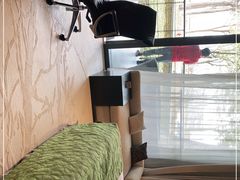 -上海滴水湖皇冠假日酒店