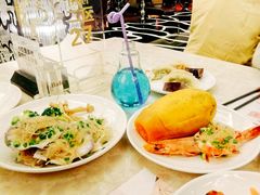 -芭菲盛宴·环球美食(解放碑英利国际店)