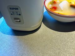 -有红鸡毛店·川菜(建设路店)