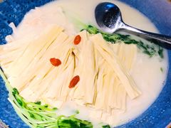 春笋炖有机豆腐-旺顺阁鱼头泡饼(常营店)