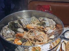 -何氏海产海鲜餐厅(体育中心店)