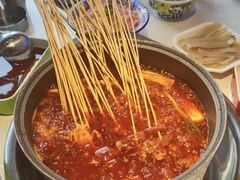 -钢管厂五区小郡肝串串香(滨江店)