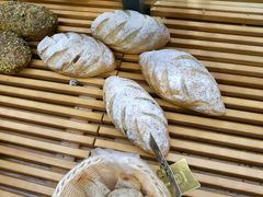 -焙丽拾光(麦凯乐直营店)