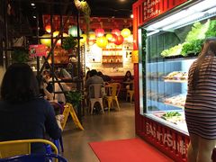 大堂-阿上阿上麻辣香锅&麻辣烫(朝阳蓝色港湾店)