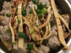 土魷鮮肉餅-八爷茶餐厅