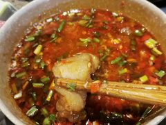 -肖肖酸萝卜鱼火锅(总店)