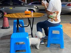 -广香烧腊快餐店