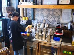 -霸王茶姬(南强街店)