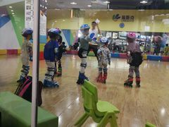 -米高蓝斯克国际轮滑中心(中铁建店)