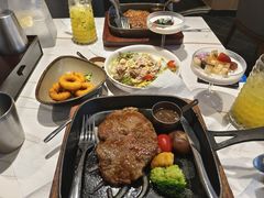 -牛扒先生·厚切雪花牛扒西餐厅(北京路禺山路店)