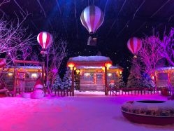 -圣名游乐城冰雪大世界