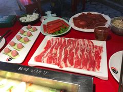 -二荆条·蜀鲜汇城市森林火锅