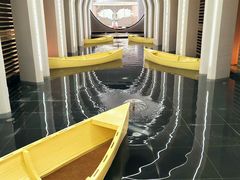 -涨巢·潮玩水疗局