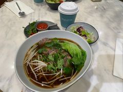 荔枝白茶-théATRE 茶聚场(王府中環店)