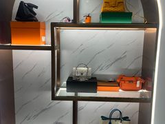 -聚云奢二手奢侈品黄金手表包包回收·中古店(中福城店)