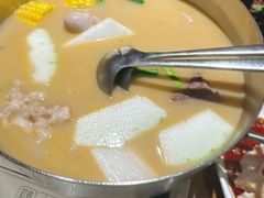 -肥仔文澳门猪骨煲(南京西路店)