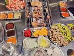 -马路牙子烧烤音乐酒馆(望京店)