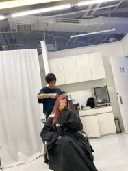 -Godhands美发设计沙龙